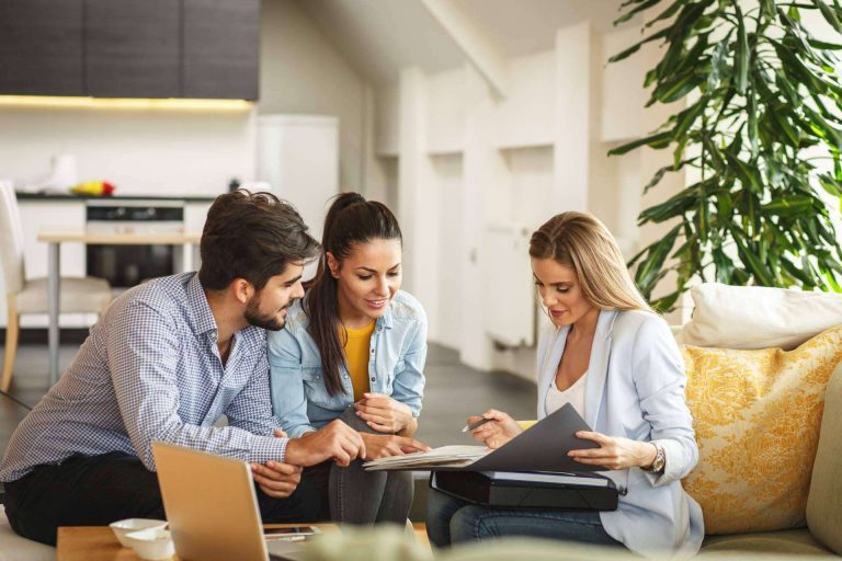 ¿Qué es trabajar con una inmobiliaria en exclusiva?, por La Casa Agency