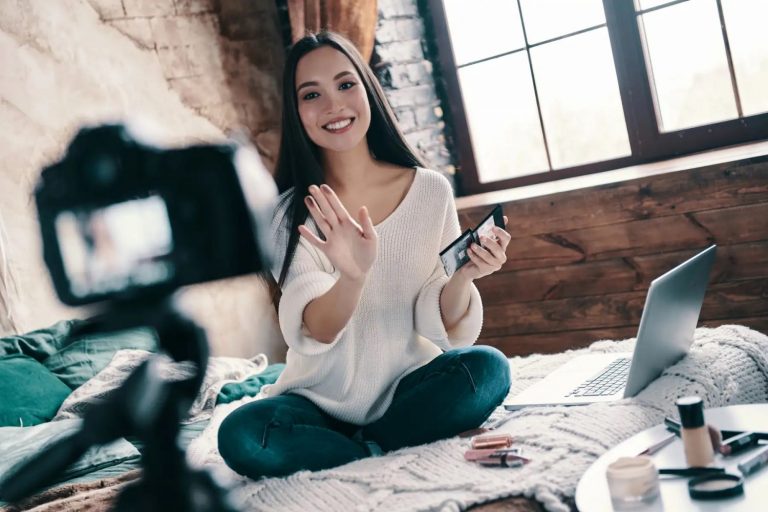 CNMC pide de nuevo incluir reglas para ‘influencers’ en la nueva Ley de Comunicación Audiovisual