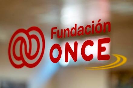 Fundación ONCE convoca ayudas para investigación en ciencias de la salud para estudiantes con discapacidad