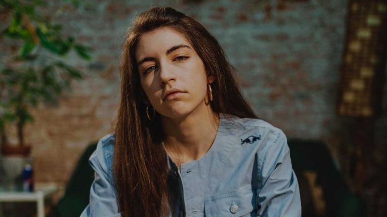 Sara Socas polemiza con ‘Dueños de tó’