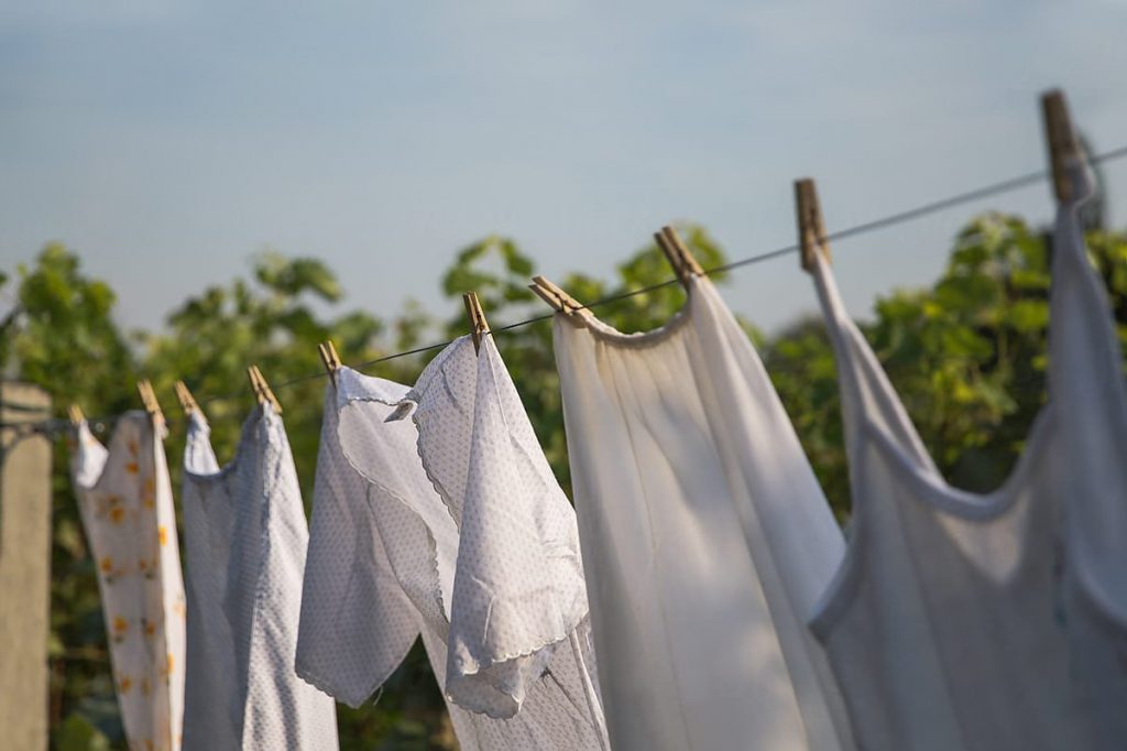 Di Adiós A La Plancha 7 Trucos Para Eliminar Las Arrugas Sin Perder Tiempo