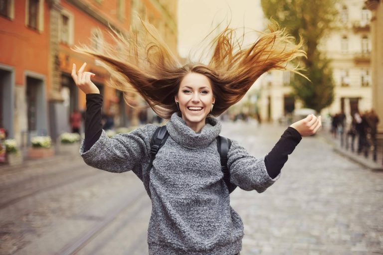 Densificación capilar con micropigmentación para mujeres en Distrito Wellness Concept: ¿De qué se trata?