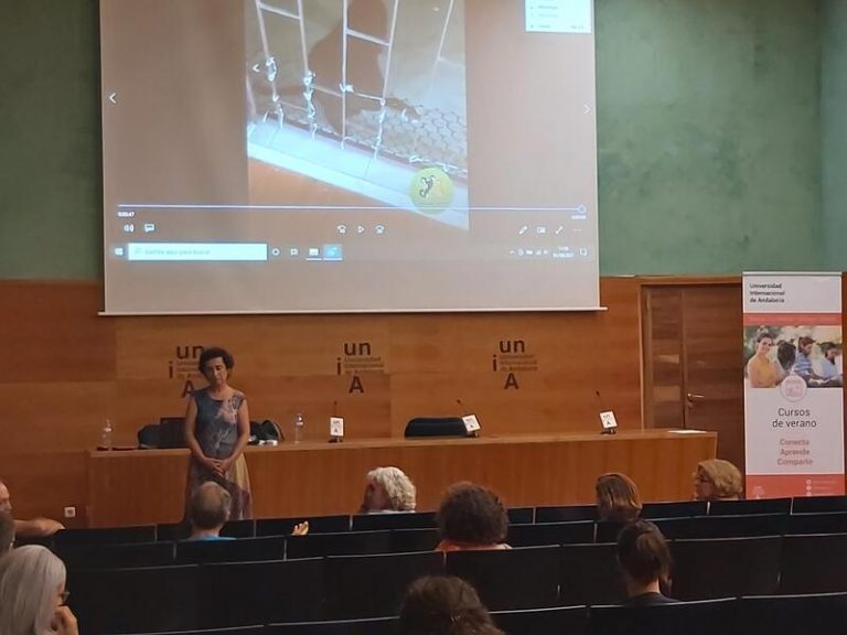 Experta en Física Atómica: «La mente puede influir sobre la materia»