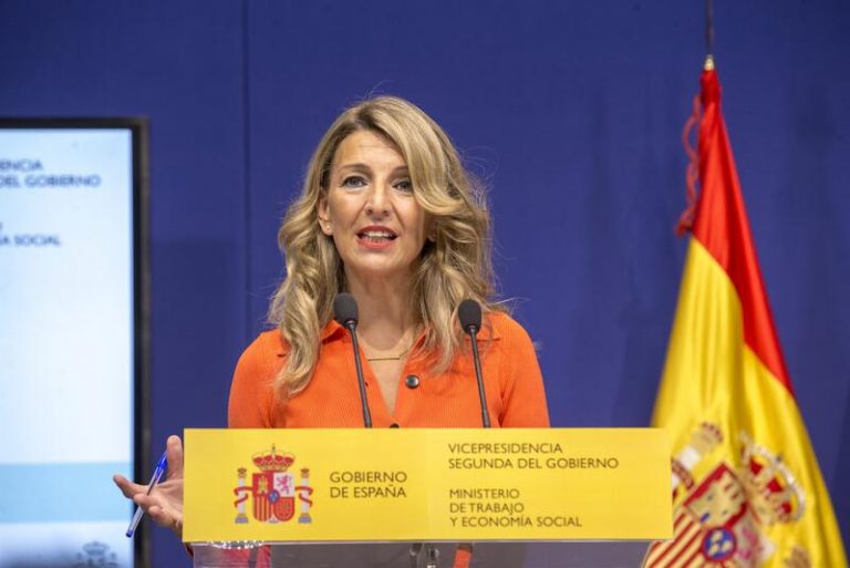 Díaz acusa a Casado de cometer un error «histórico» al poner «en jaque» el CGPJ