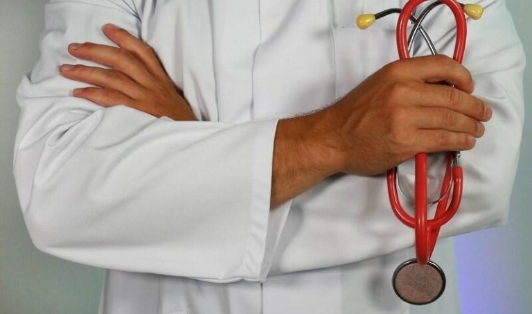 La OMC crea la Escuela de la Profesión Médica