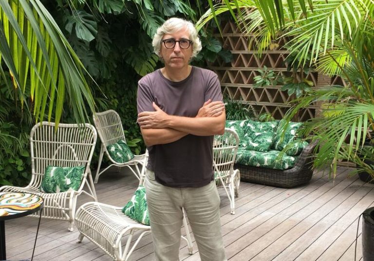 David Trueba se sumerge en las vicisitudes de una campaña electoral en su novela ‘Queridos niños’