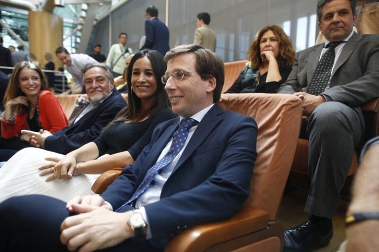 Almeida y Villacís agradecen a Pepu Hernández «que diera el paso a la política»