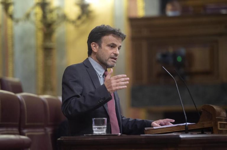 Asens tilda de «vergüenza» tener que escuchar a Lesmes cargar contra el Gobierno