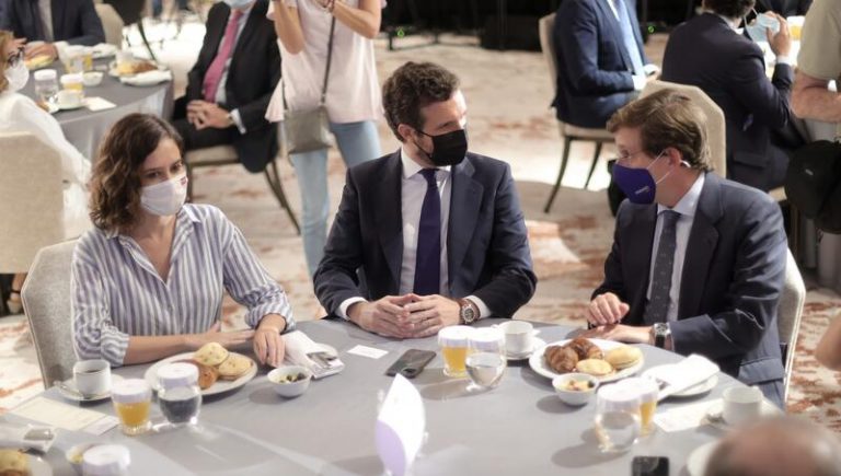 Almeida decidirá si presenta su candidatura a presidir el PP de Madrid «cuando se acerque el congreso»