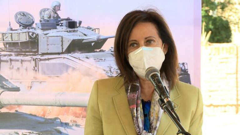 Robles reafirma el apoyo de España en la tarea de potenciar la colaboración entre la UE y el Sahel