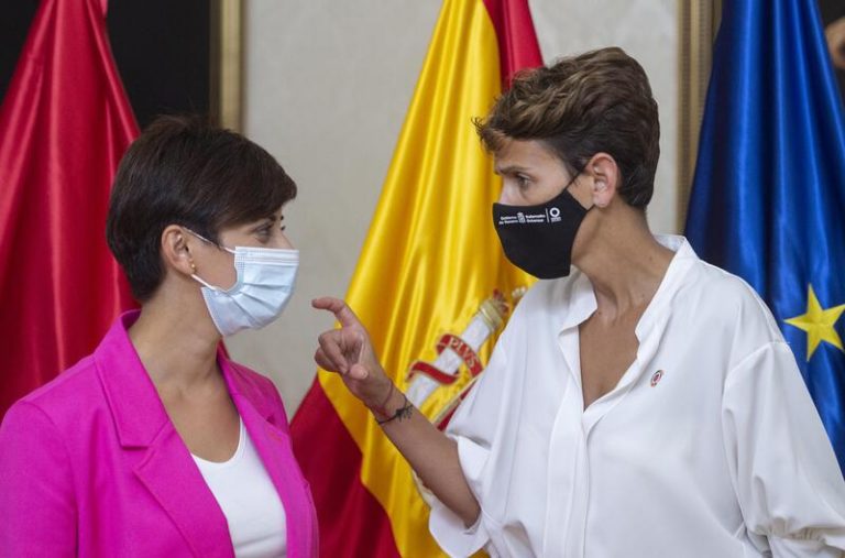 Navarra acuerda con el Gobierno firmar la transferencia de Tráfico el 1 de diciembre