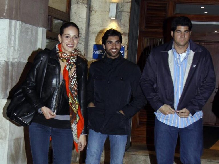 Julián Contreras desvela cómo se encuentra su relación con Cayetano y Fran Rivera