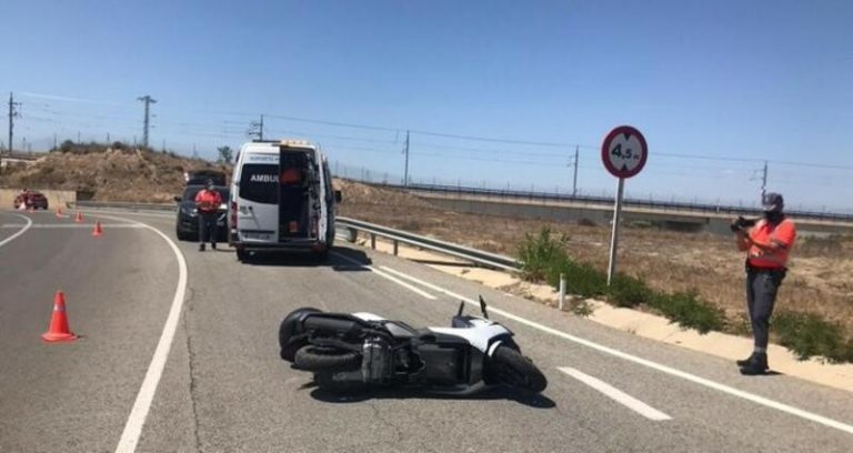 Motoristas exigen que se protejan los guardarraíles para evitar más muertes