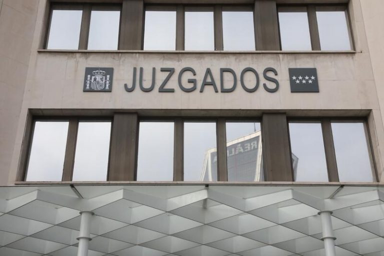 La doctora Pinto pide el archivo de la causa en la que se le investiga por presuntas amenazas a López Madrid