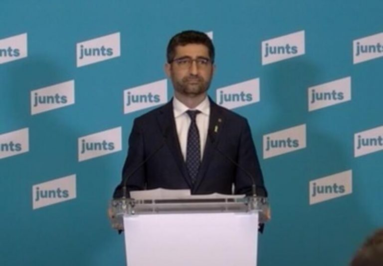 El Govern ve una «deslealtad» suspender la inversión en El Prat