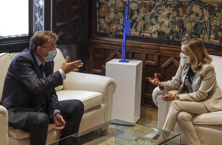 Calviño dice que la reforma de la financiación se solucionará en «los próximos años»