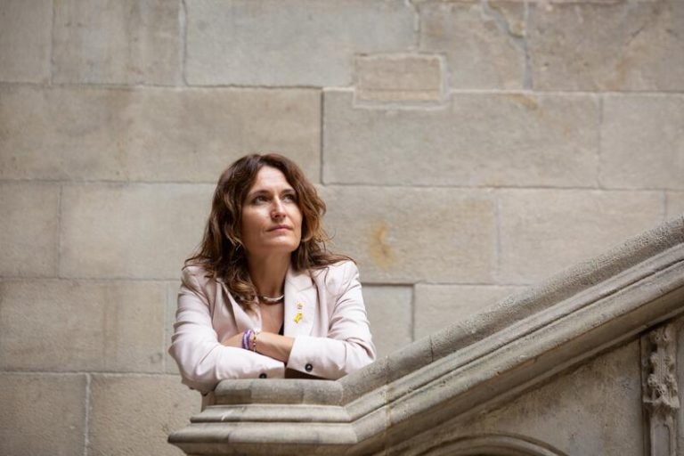 La Generalitat ve «una amenaza» para el catalán la ley audiovisual estatal