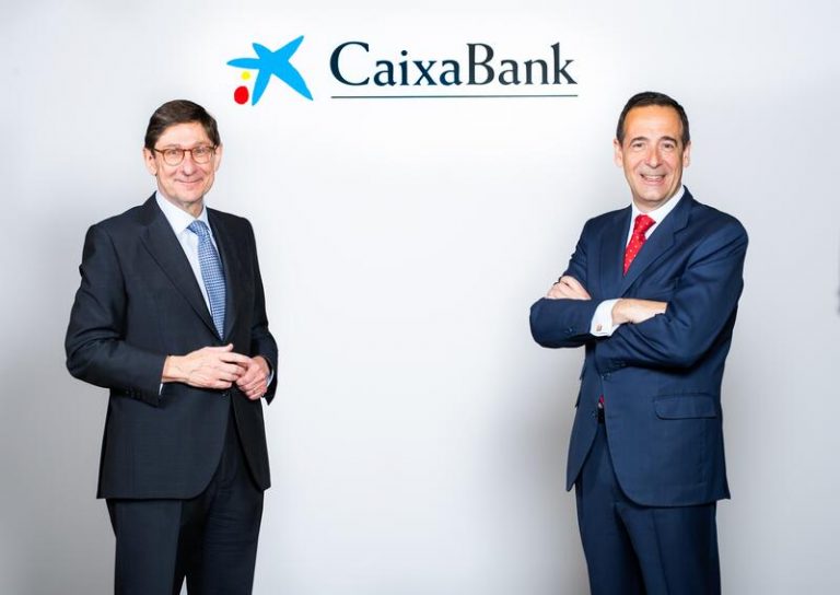 CaixaBank recibe el premio a la ‘Mejor Transformación Bancaria del Mundo’