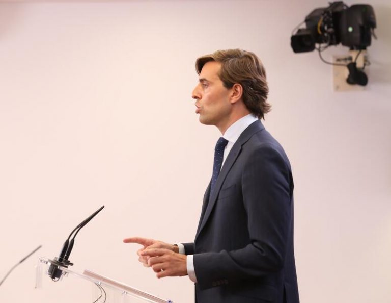 El PP: Mañueco y Moreno apuestan por «seguir trabajando» contra la crisis