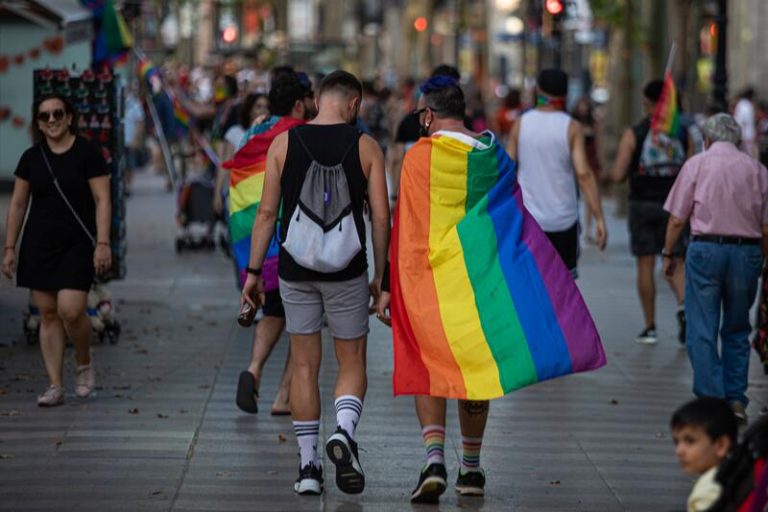 Comunidad Valenciana reitera su compromiso con el movimiento LGTBI