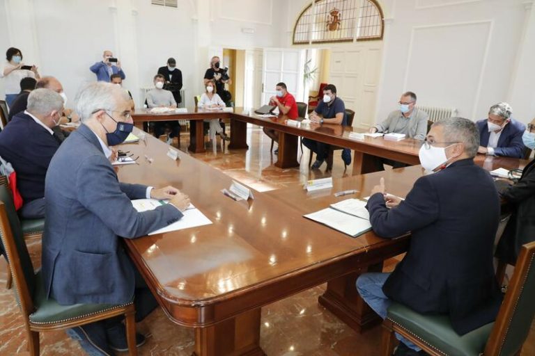 Ence ve «inviable» el traslado de Pontevedra