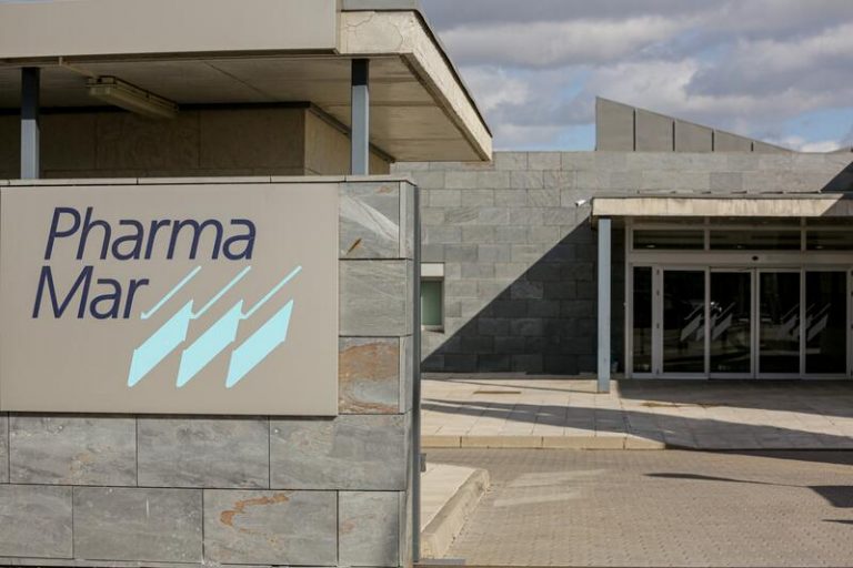 PharmaMar rebota más de un 4% tras aprobar Australia su fármaco para el tratamiento de cáncer