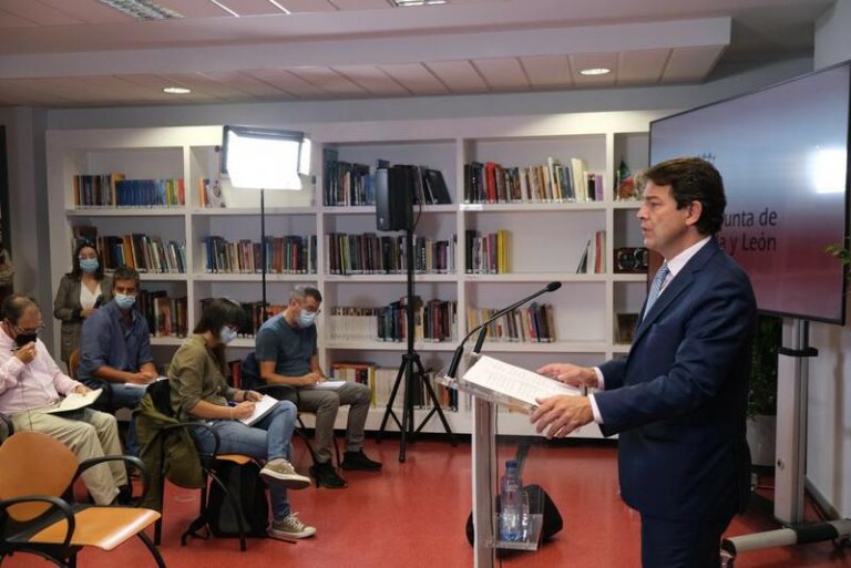 Mañueco insiste en que exista estabilidad política y parlamentaria