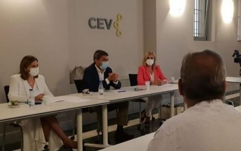 Presidente PPCV no tiene «dudas» de que en el PP de Madrid «habrá un proceso democrático, libre»