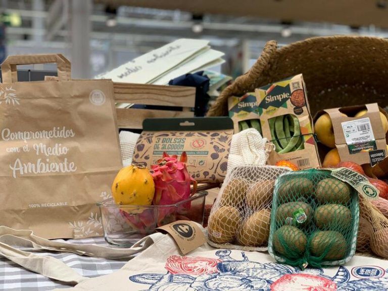 Carrefour elimina el 50% del plástico