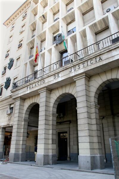 El TS avala la condena a 3 años a un varón por abuso sexual a la hija menor de un amigo