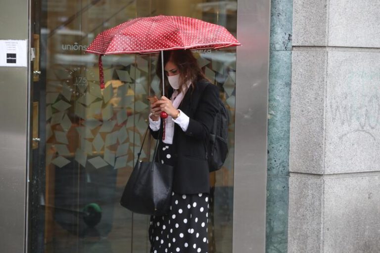 Una sucesión de frentes dejará lluvias y chubascos en el norte peninsular y Baleares