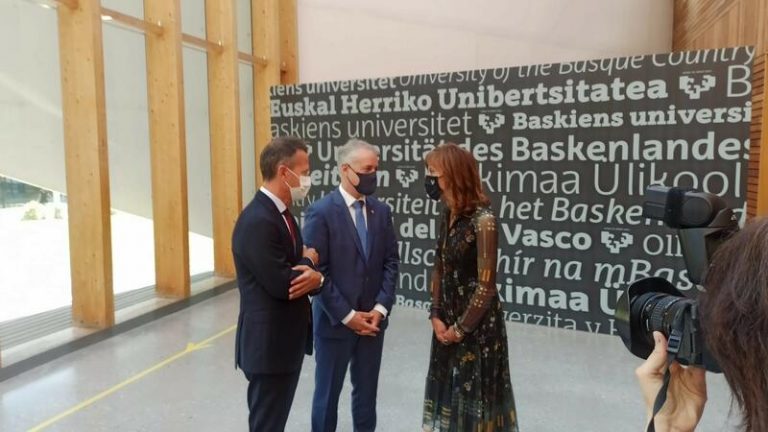 Urkullu: El objetivo para este curso es «garantizar una enseñanza presencial del 100%»