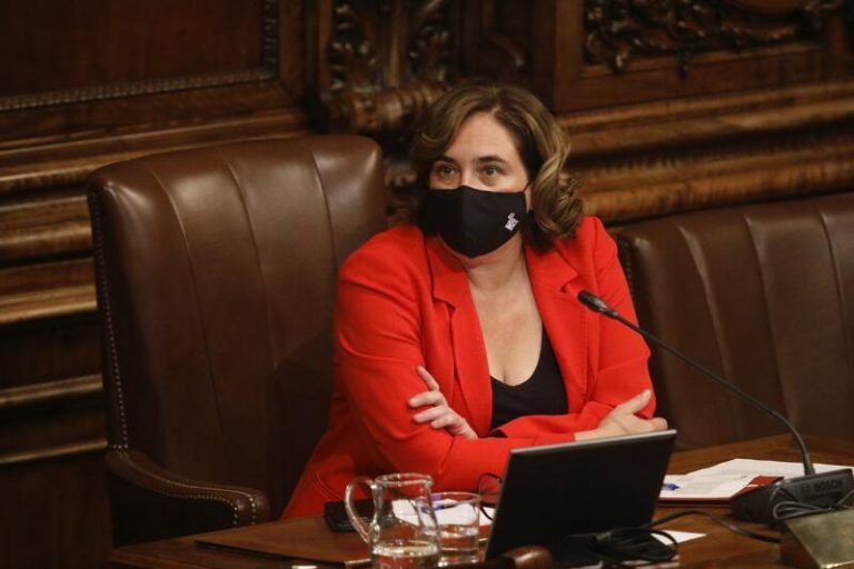 Barcelona aprueba declarar la ciudad como mercado de vivienda tensa para regular el alquiler