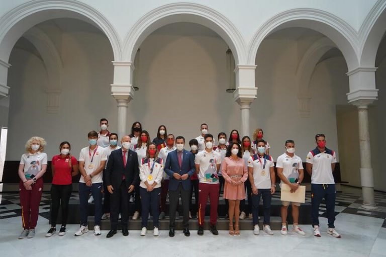 Moreno valora la «excelencia» de los olímpicos y paralímpicos andaluces en Tokyo 2020