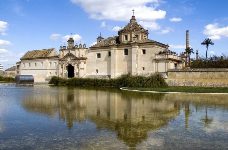 La UNIA analiza la modernización de las Fuerzas Armadas