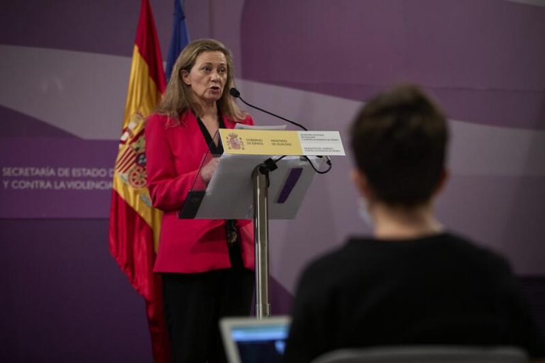 El teléfono 016 supera en agosto el millón de llamadas desde su puesta en funcionamiento