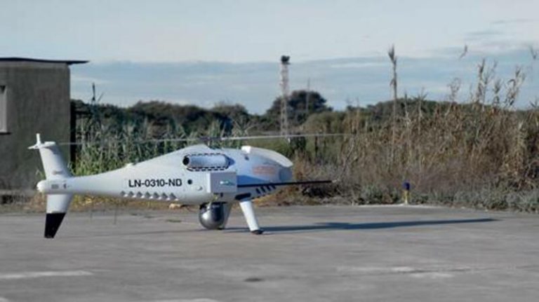 Transporte, Seguridad Marítima y Marina Mercante controlan las emisiones de gases en El Estrecho