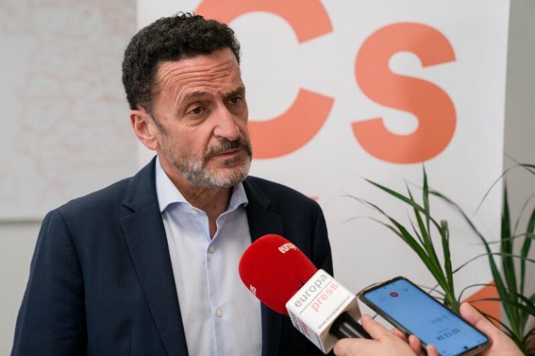 Bal dice que es «una vergüenza» que el homenaje a Parot no se haya desconvocado por la acción del Gobierno