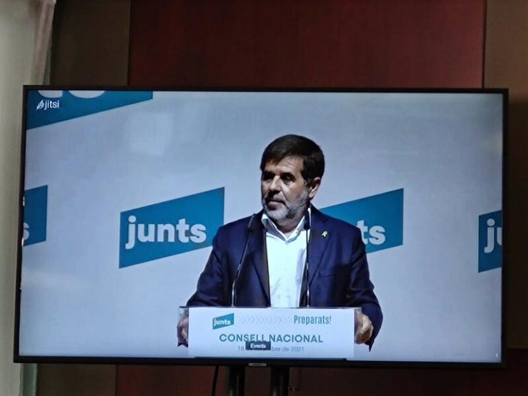 Sànchez defiende que la ausencia de Junts en la mesa «no fue cuestión de nombres»