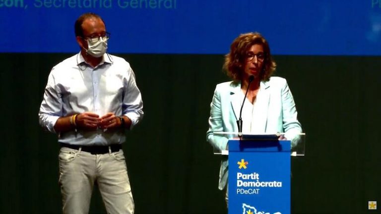 Chacón (PDeCAT) cree que las discrepancias entre ERC y Junts hacen del Govern «un patio de escuela»