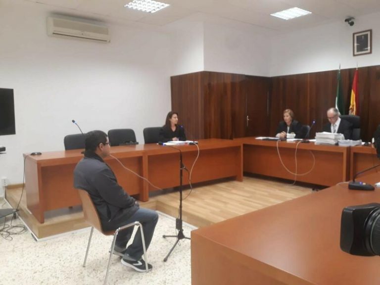 A juicio el pediatra ya condenado por abusos por agresión sexual a un vecino