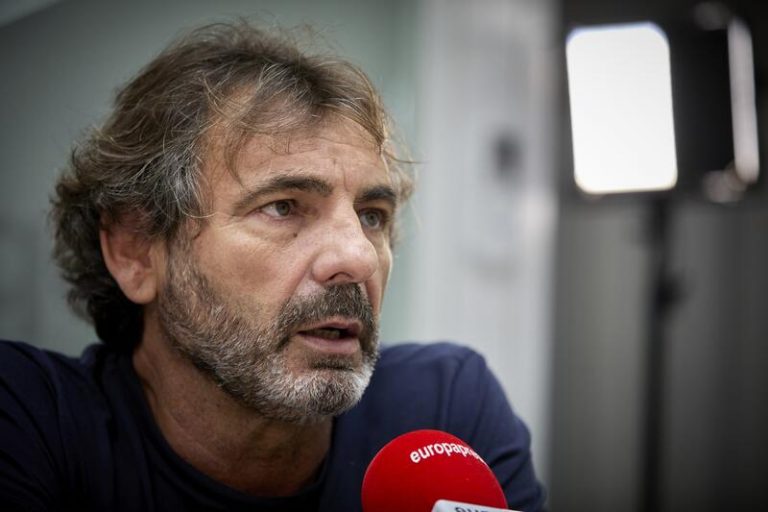 Óscar Camps: «En unos meses, cuando rescatemos afganos del mar, la gente se preguntará por qué vienen»