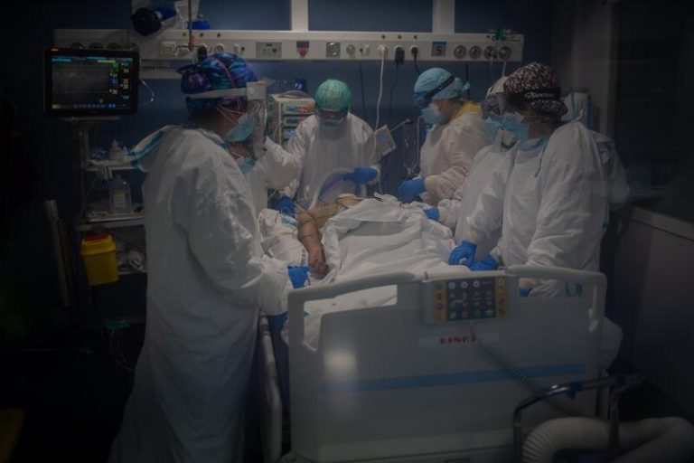 Cataluña registra 146 casos y 7 muertes en las últimas 24 horas
