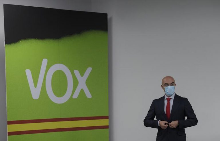 Vox acusa a «las cloacas del PSOE» de montar la manifestación homófoba de Chueca