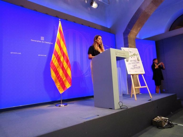 Cataluña estudia implementar el pasaporte Covid para facilitar «nuevas aperturas»