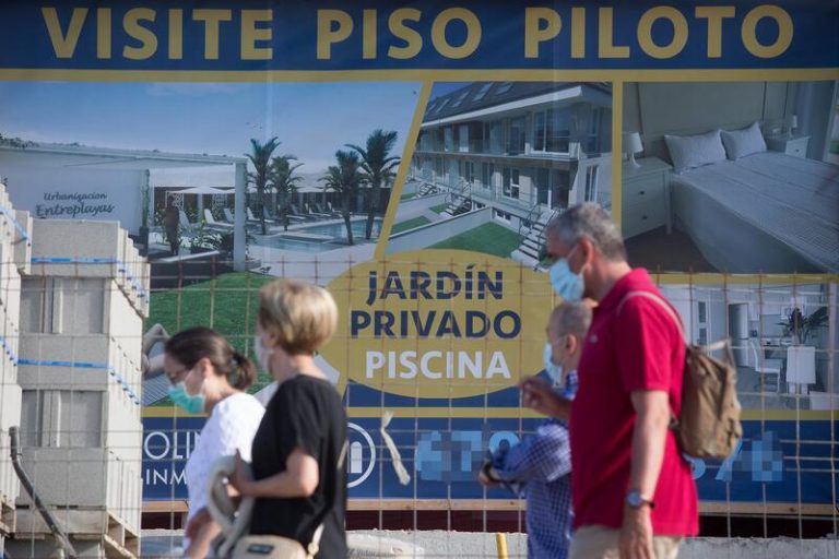La compraventa de viviendas sube un 53,5% en julio