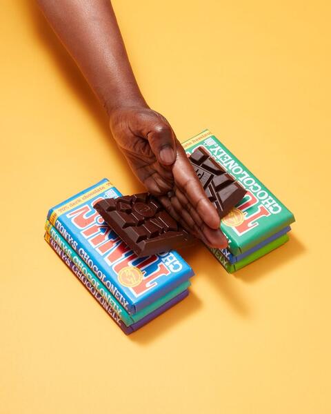 Tony’s Chocolonely, el chocolate que busca crear una industria del cacao más justa, aterriza en España