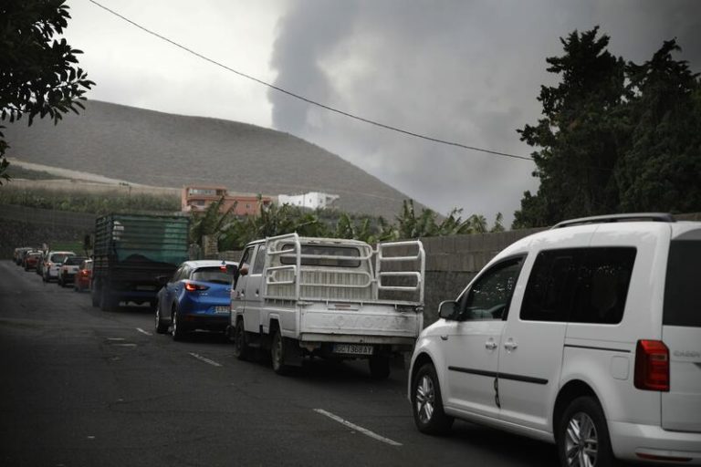 Sareb y la banca ponen a disposición de los afectados por el volcán viviendas gratuitas en Palma