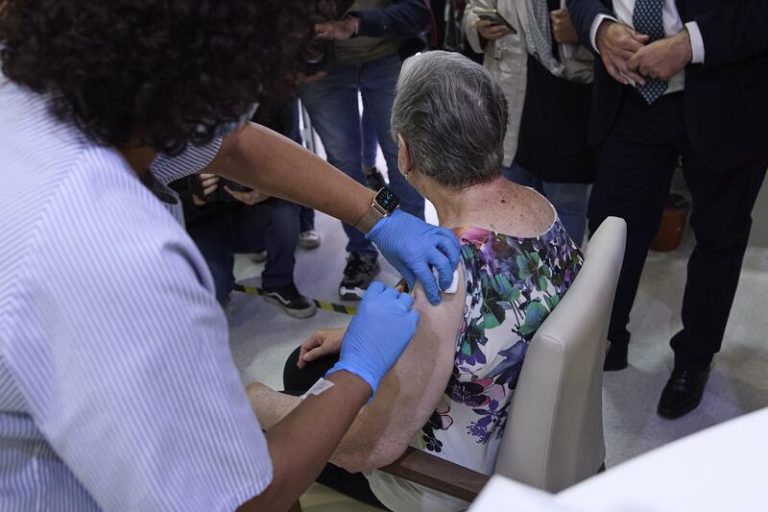 Madrid notifica 418 casos de Covid, 329 en las últimas 24 horas, y 4 fallecidos