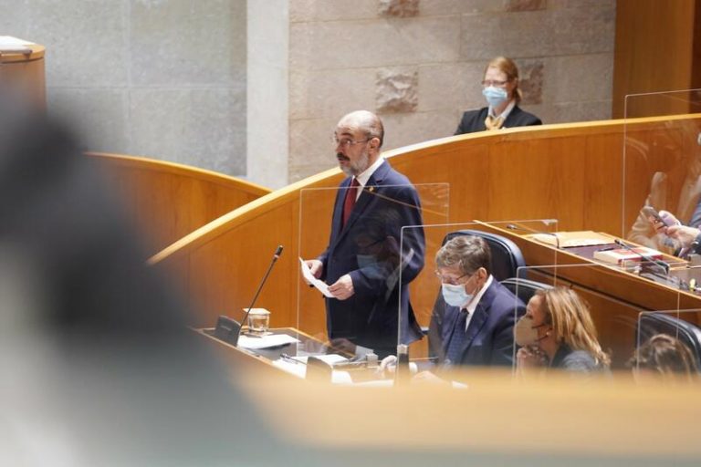Lambán advierte de que «los cantonalismos populistas producen mucho ruido pero pocas nueces»